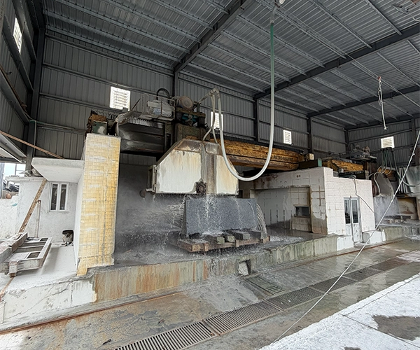 SM Granites facility exterior